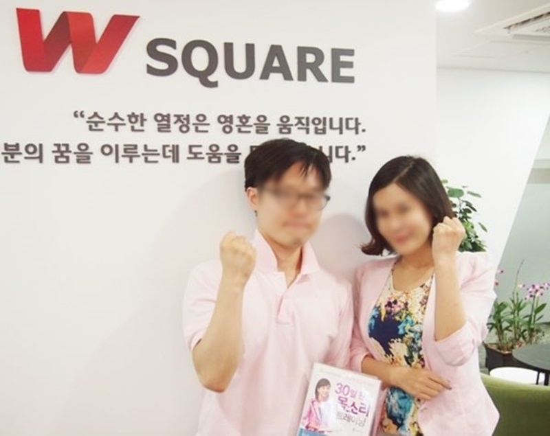 b.jpg